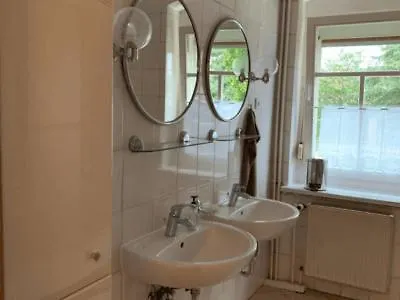 Zimmervermietung * Hoyerswerda